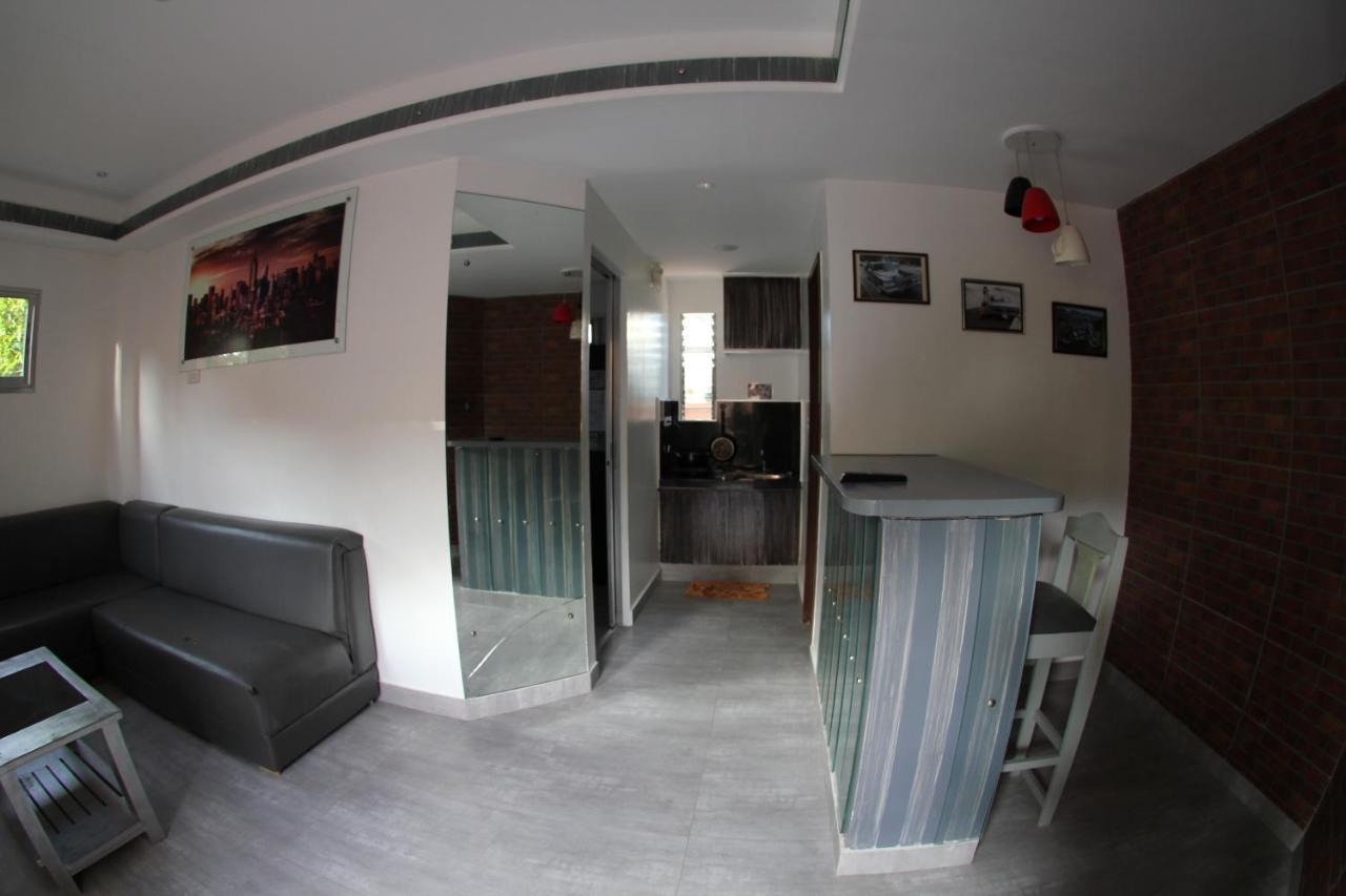 Logan Apartments Santa Fe  Luaran gambar