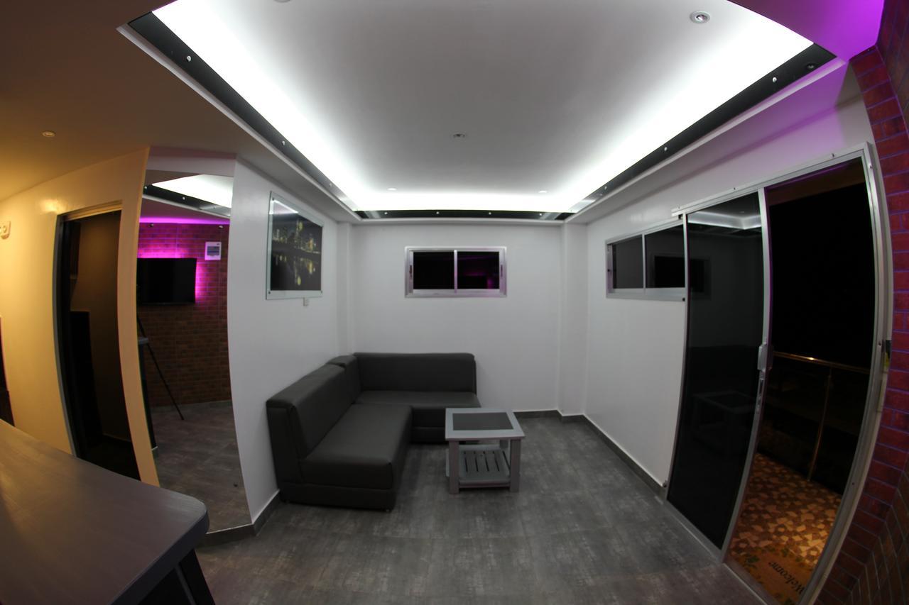 Logan Apartments Santa Fe  Luaran gambar