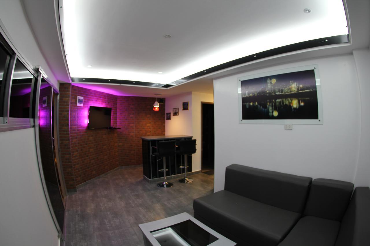 Logan Apartments Santa Fe  Luaran gambar