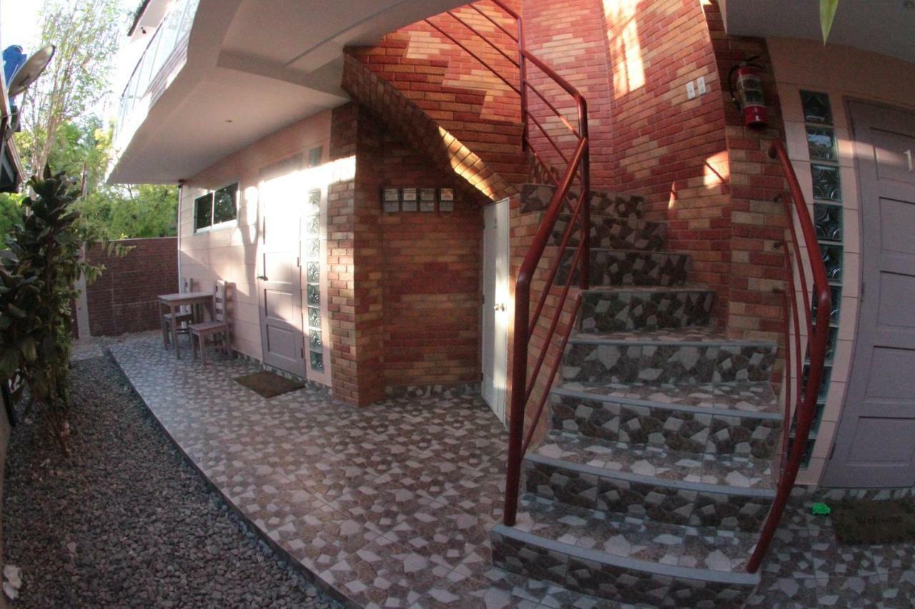 Logan Apartments Santa Fe  Luaran gambar